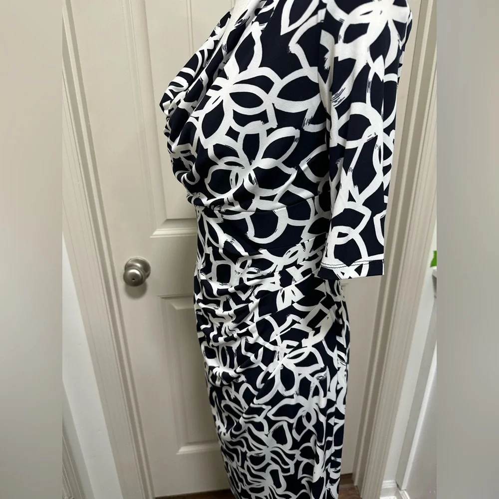 Anne Klein Navy and White Patterned Midi Dress - Picture 4 of 6